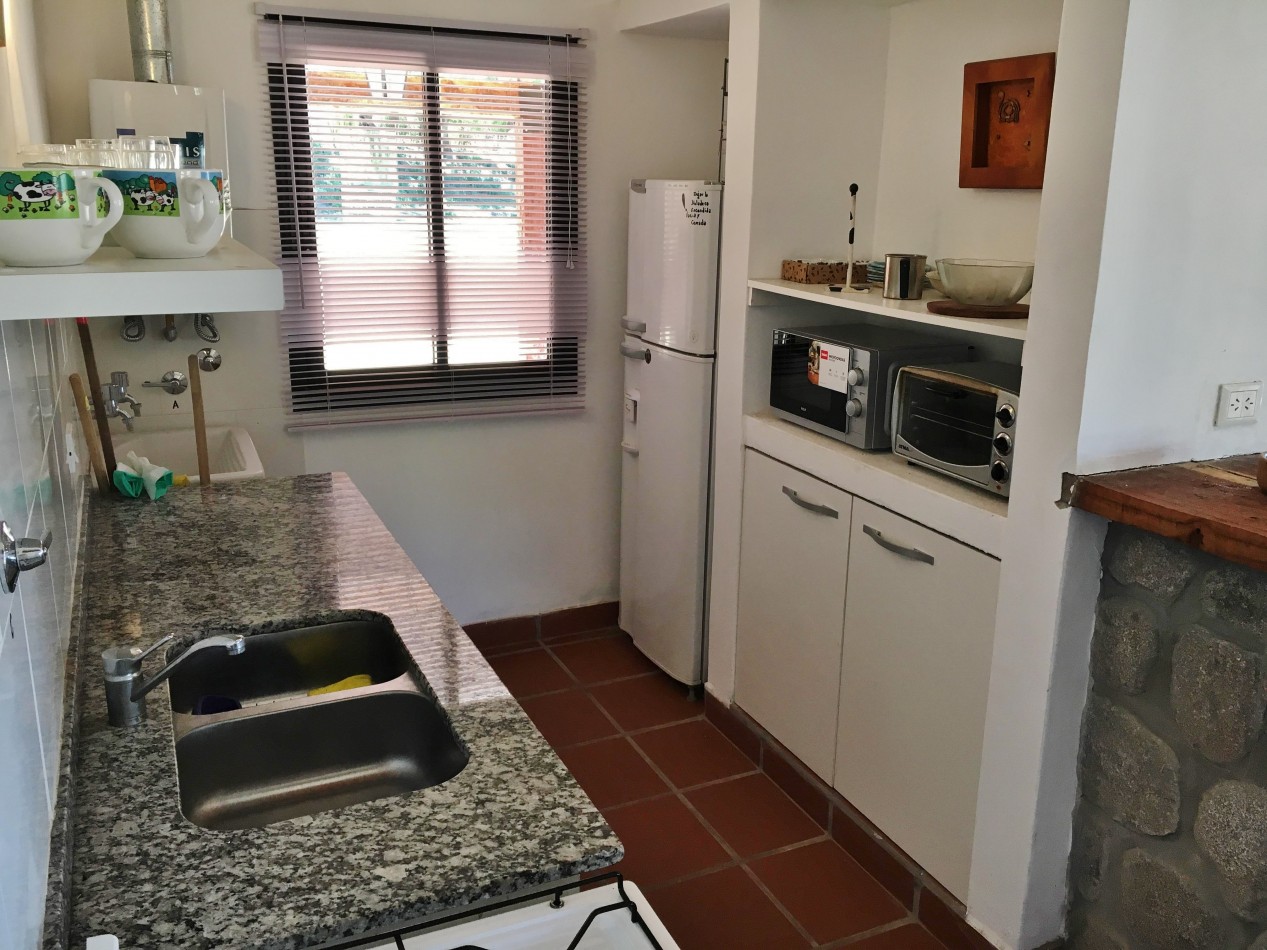 VENTA HERMOSA CASA DE CATEGORIA 2D, 1BÑ ASADOR TAFI DEL VALLE / LOS CASTAÑOS