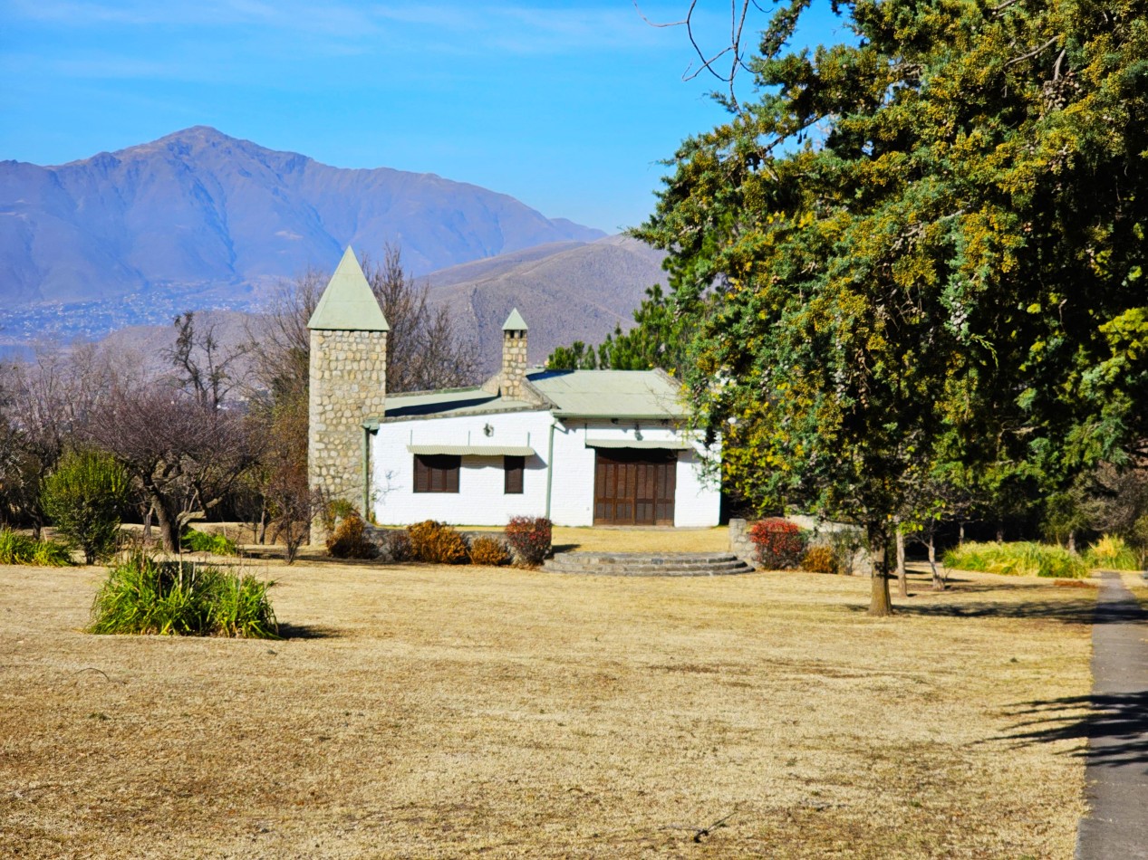 HERMOSA CASA EN VENTA LA QEBRADITA TAFI DEL VALLE / PRECIO DE TASACION USD271.000 / PRECIO DE VTA: OPORTURNIDAD USD250.000