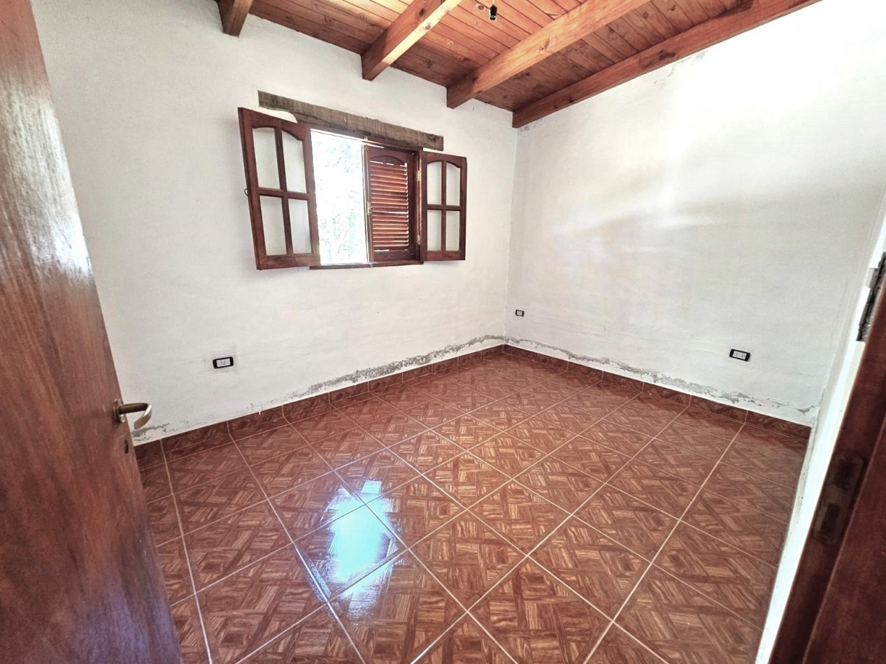 OPORTUNIDAD. CASA EN VENTA.GALERIA, COMEDOR, 2D, TAFI DEL VALLE ZONA LA OVEJERIA 