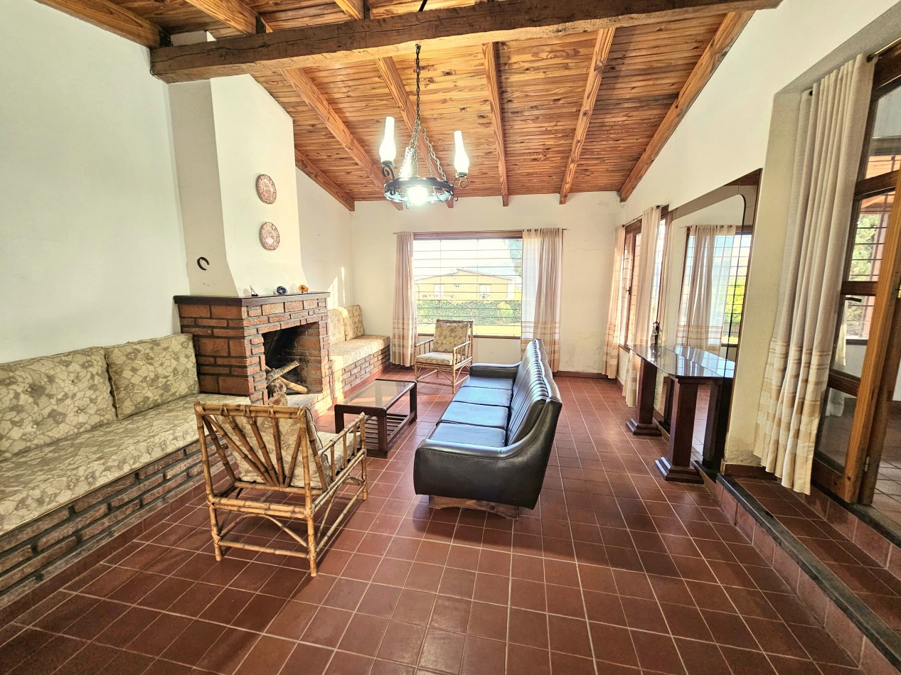 ALQUILER TEMPORARIO CASA 8 PERSONAS, TAFI DEL VALLE - LOS CUARTOS - 2D, 2Bñ, GALERIA, ASADOR, COCHERA GRAN LOTE