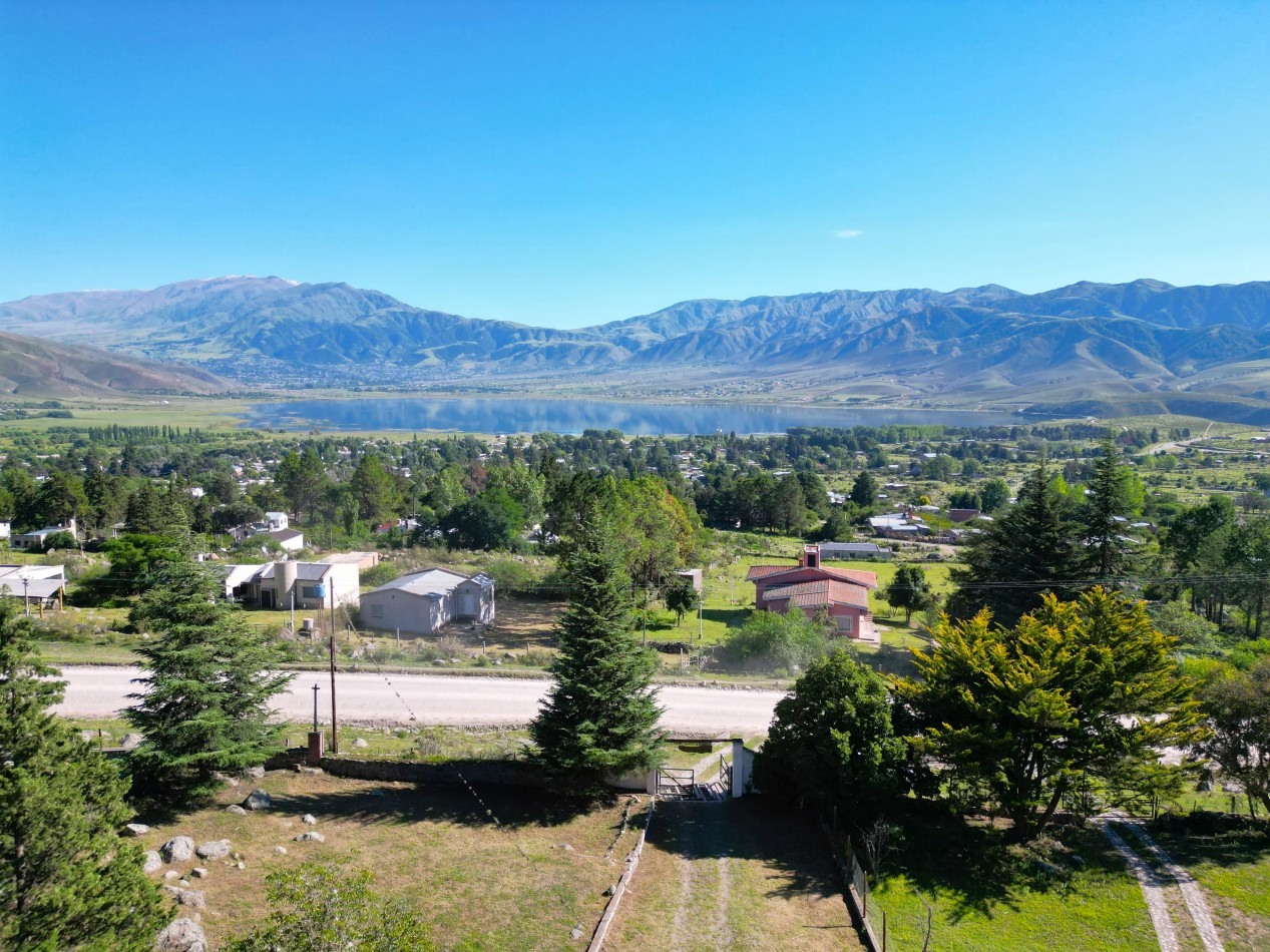 OPORTUNIDAD VENTA CASA TAFI DEL VALLE, EL MOLLAR, VISTA PANORAMICA AL LAGO. SOBRE RUTA 355. IMPORTANTE TERRENO