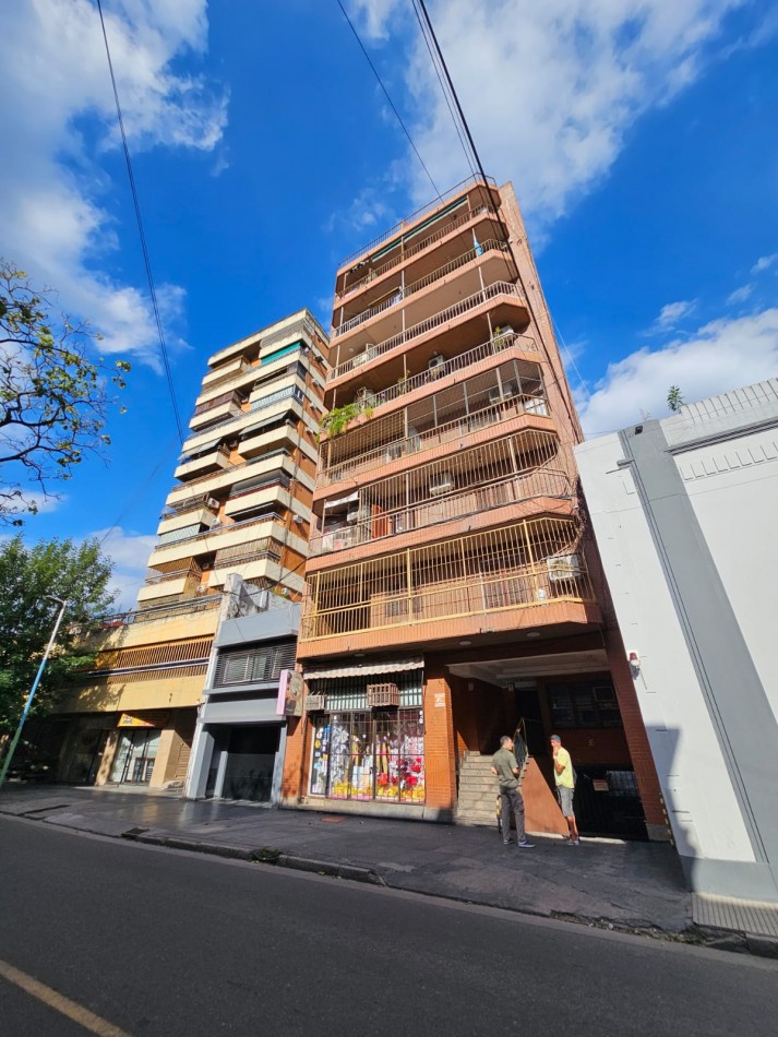 DEPARTAMENTO EN VENTA 2D, EXCELENTE ZONA, VIRGEN DE LA MERCED AL 200 SAN MIGUEL DE TUCUMAN