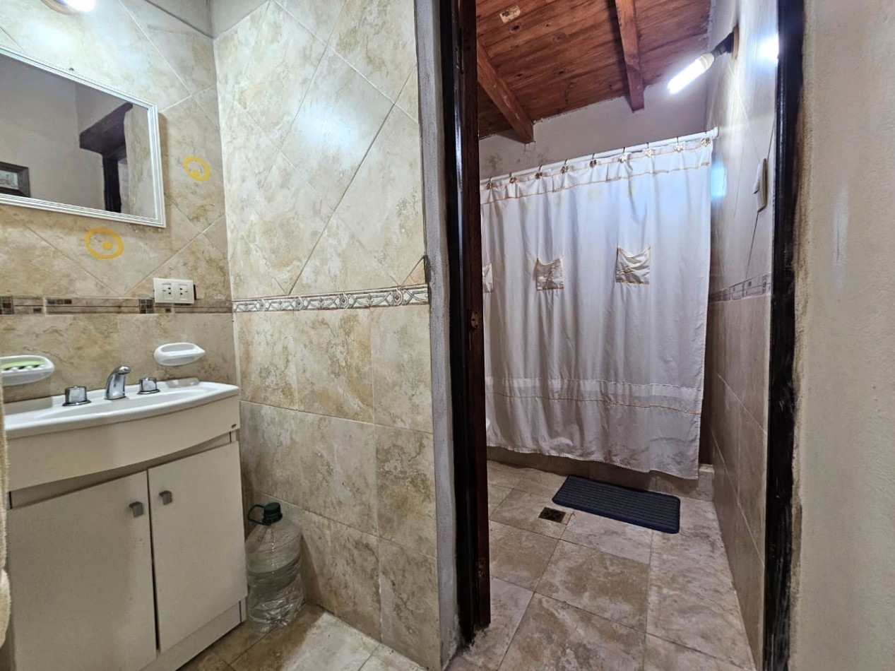 VENTA CASA TAFI DEL VALLE, 3D, 2Bñ, Cochera, Asador, Galeria Lote 1.000 m2