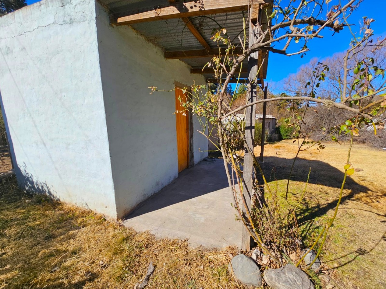 CASA EN VENTA 2 D, ASADOR, LOTE 900M2 LA OVEJERIA TAFI DEL VALLE