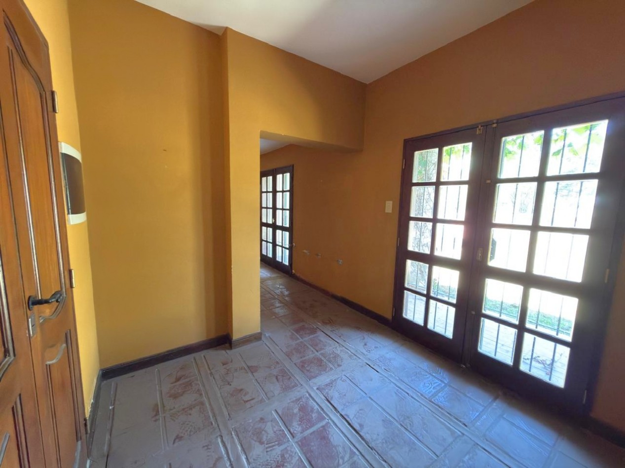 VENTA IMPORTANTE CASA TAFI DEL VALLE - LA QUEBRADITA 