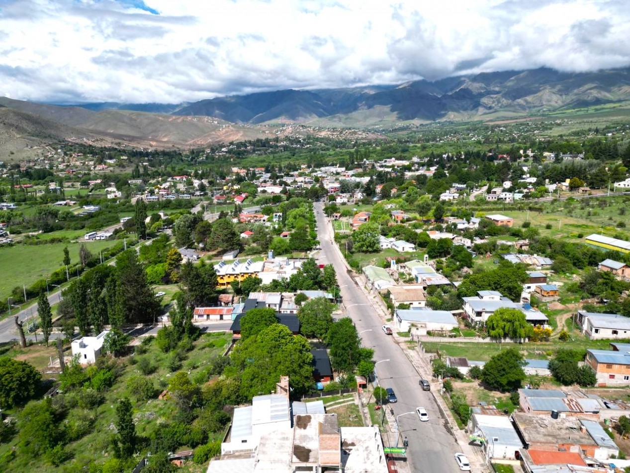 VENTA CASA TAFI DEL VALLE CERCA DEL CENTRO CON ESCRITURA