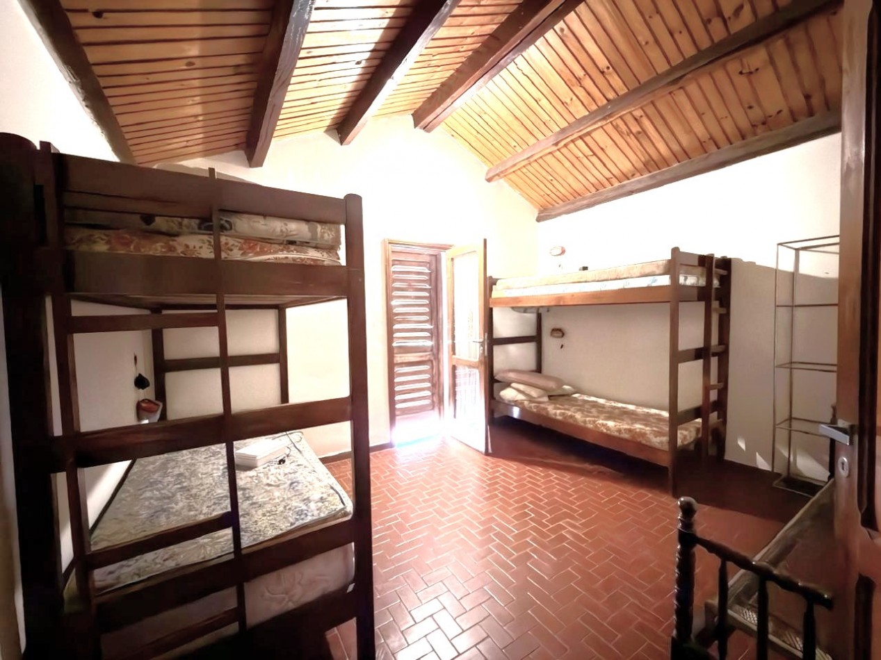 CASA EN VENTA TAFI DEL VALLE AV CRITTO DENTRO DE LA VILLA CON ESCRITURA