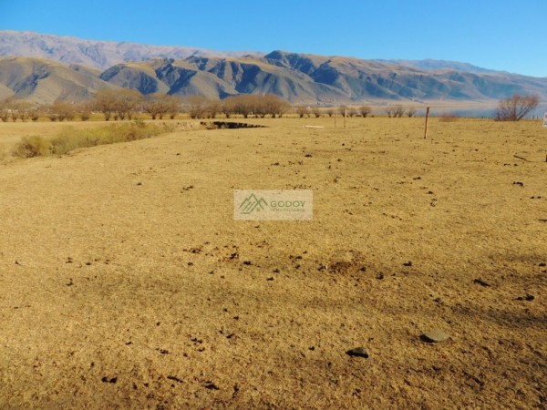 Terreno En Venta De 1.310 m2 Ubicado EN EL MOLLAR Zona Lago/ muelle - Tafi Del Valle