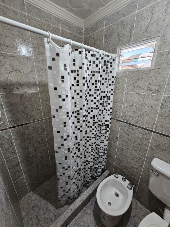 VENTA CABAÑA 2 D, 1 BÑ,  EL MOLLAR TAFI DEL VALLE