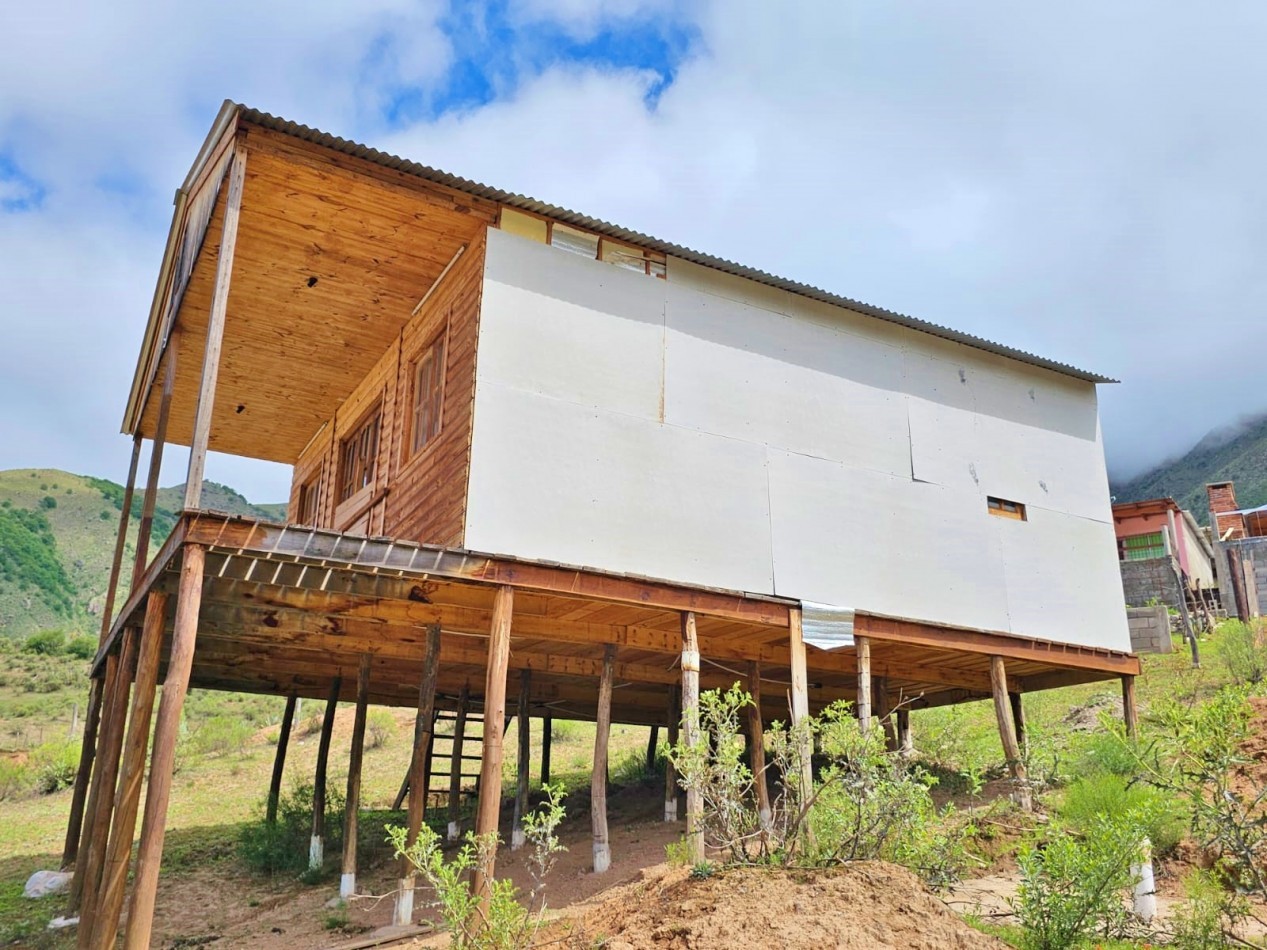 CASA EN VENTA EL MOLLAR - A ESTRENAR -  TAFI DEL VALLE