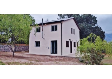 VENTA HERMOSA CASA 4 D, 2Bñ - TAFI DEL VALLE CON ESCRITURA EL CHURQUI