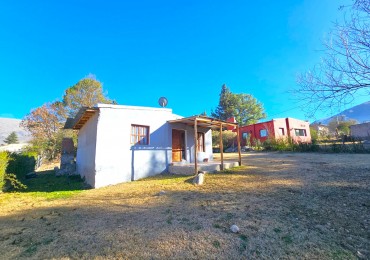CASA EN VENTA 2D, 1BÑ GALERIA, ASADOR CENTRO DE TAFI DEL VALLE LOTE 787 M2