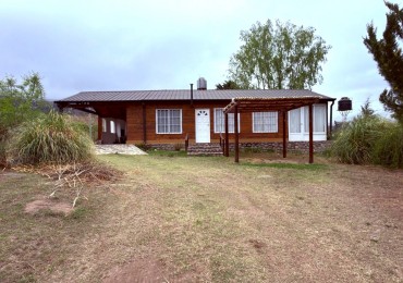 CASA EN VENTA 3D 2 BÑ, MAS CABAÑA ANEXA, GALERIA. ASADOR. LA OVEJERIA TAFI DEL VALLE